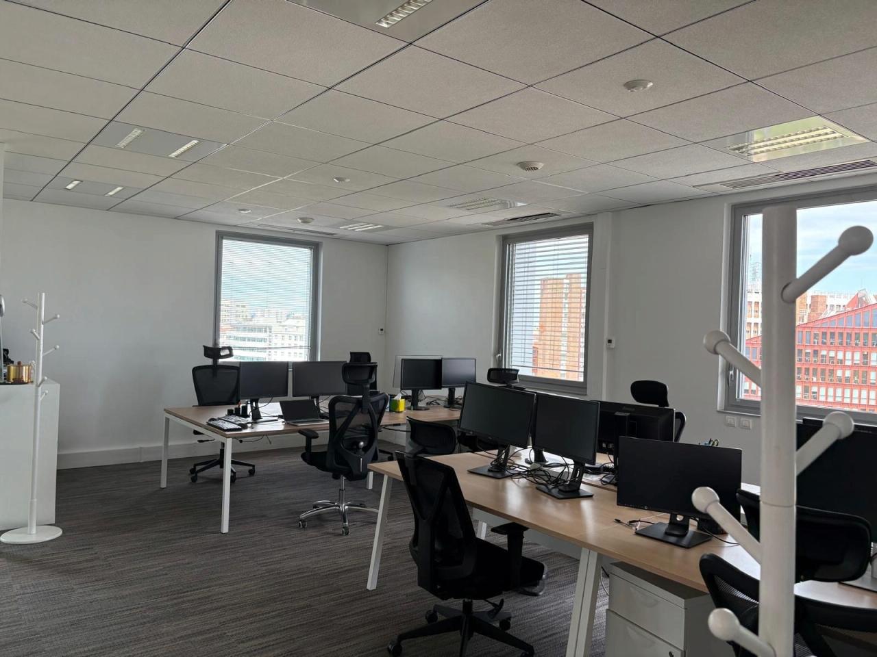 Bureau Lyon 3679m² Location bureau Lyon Rhône OLBUR2112030 31